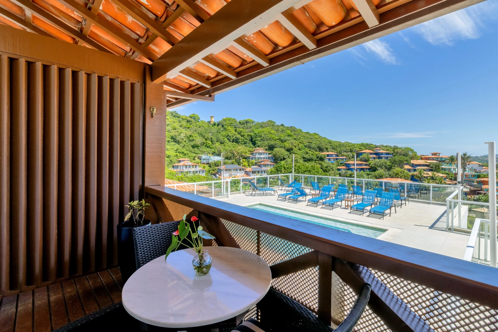 Quarto Triplo Vista Mar — 4