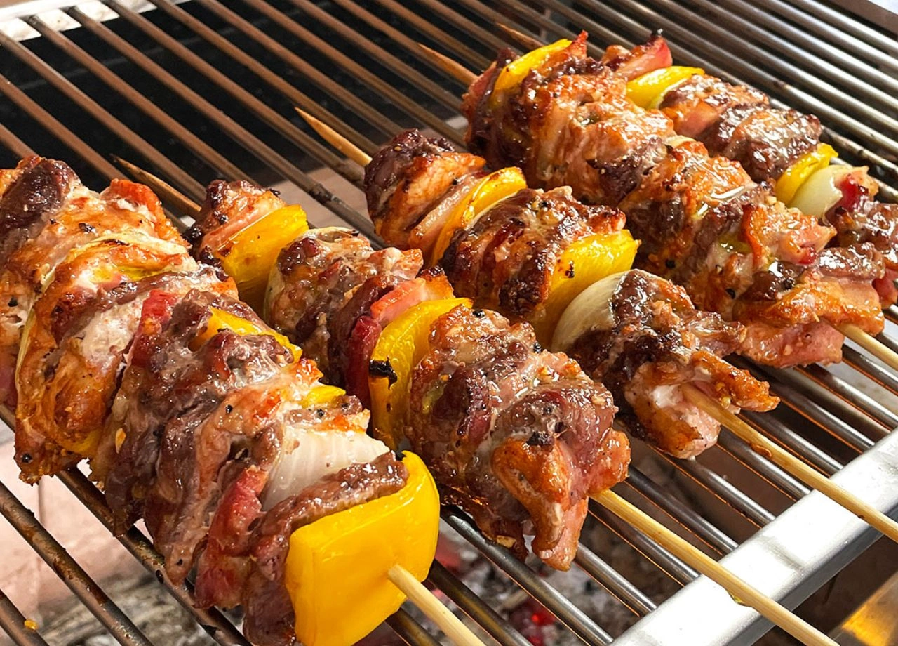 Souvlaki de carne